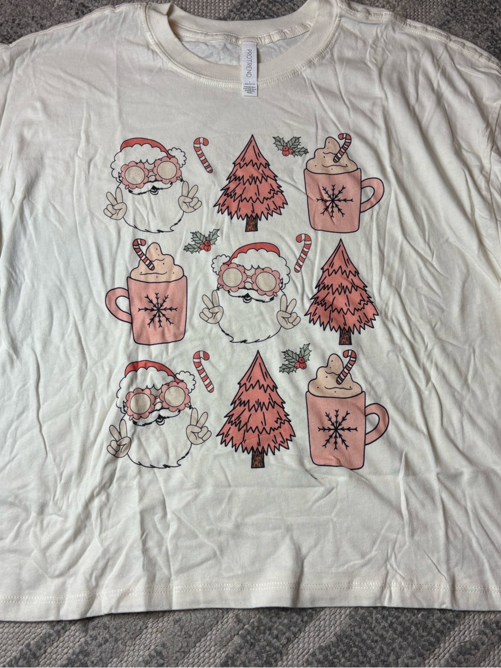 Retro Holiday Graphic Crop Top – Pink & Cream Christmas Print